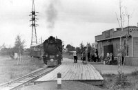 Lokomotiva 159-6421 ve stanii Pionrskaja.